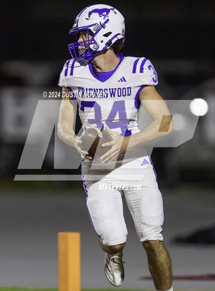 Thumbnail 1 in Friendswood @ A&M Consolidated (UIL Football 5A D1 Region III Bi-District) photogallery.