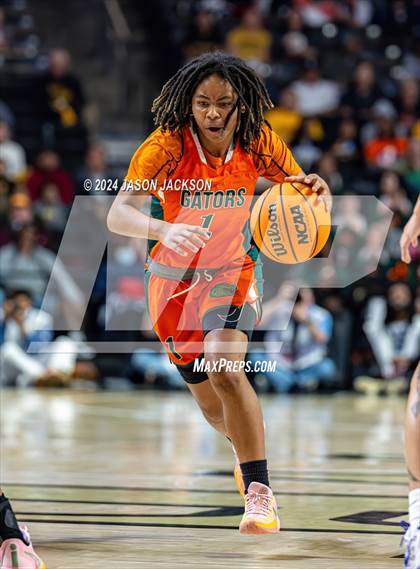 Thumbnail 2 in East Columbus @ Cherokee (NCHSAA 1A Final) photogallery.