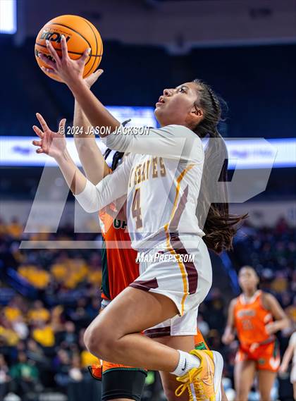 Thumbnail 1 in East Columbus @ Cherokee (NCHSAA 1A Final) photogallery.