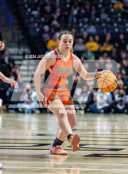 Thumbnail 3 in East Columbus @ Cherokee (NCHSAA 1A Final) photogallery.
