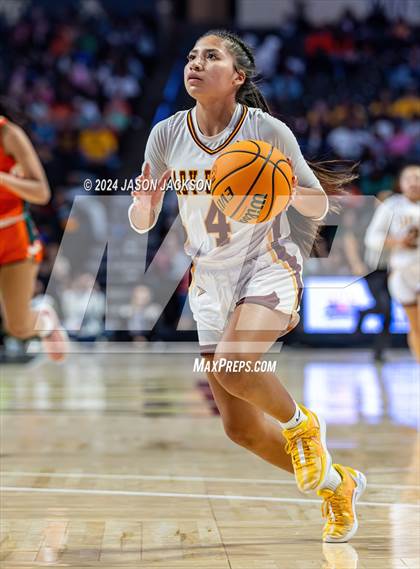 Thumbnail 3 in East Columbus @ Cherokee (NCHSAA 1A Final) photogallery.