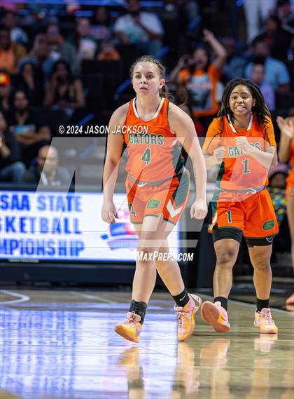 Thumbnail 3 in East Columbus @ Cherokee (NCHSAA 1A Final) photogallery.