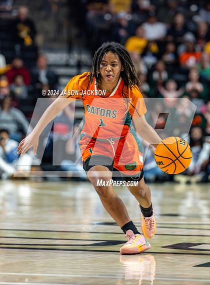 Thumbnail 1 in East Columbus @ Cherokee (NCHSAA 1A Final) photogallery.