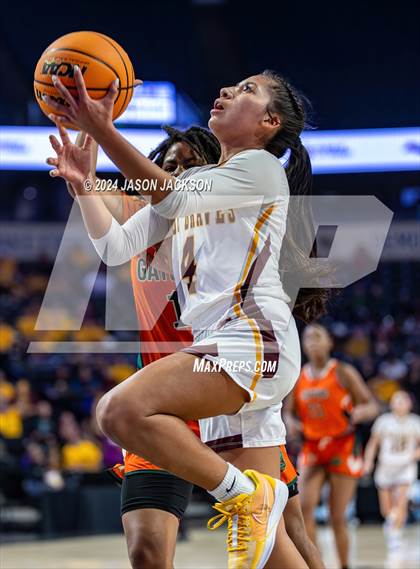 Thumbnail 3 in East Columbus @ Cherokee (NCHSAA 1A Final) photogallery.