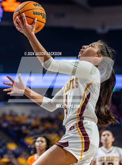 Thumbnail 3 in East Columbus @ Cherokee (NCHSAA 1A Final) photogallery.