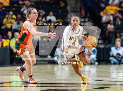 Thumbnail 3 in East Columbus @ Cherokee (NCHSAA 1A Final) photogallery.