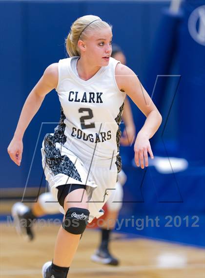 Thumbnail 2 in Brandeis @ Clark photogallery.