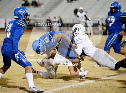 Thumbnail 1 in Green Valley vs Sierra Vista (NIAA 4A Desert Southwest Playoff) photogallery.