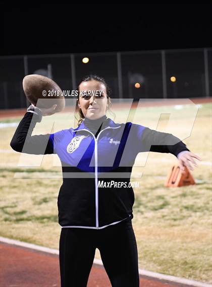 Thumbnail 2 in Green Valley vs Sierra Vista (NIAA 4A Desert Southwest Playoff) photogallery.