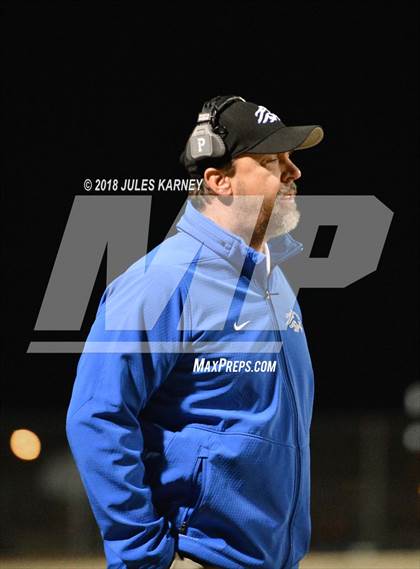 Thumbnail 1 in Green Valley vs Sierra Vista (NIAA 4A Desert Southwest Playoff) photogallery.