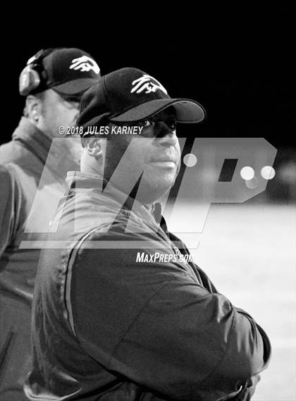 Thumbnail 2 in Green Valley vs Sierra Vista (NIAA 4A Desert Southwest Playoff) photogallery.