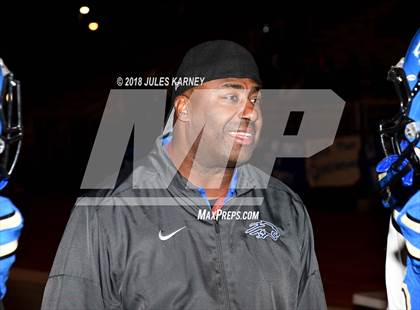 Thumbnail 2 in Green Valley vs Sierra Vista (NIAA 4A Desert Southwest Playoff) photogallery.