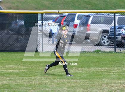 Thumbnail 2 in Hendersonville vs Rhea County (Soddy Daisy Play Day) photogallery.