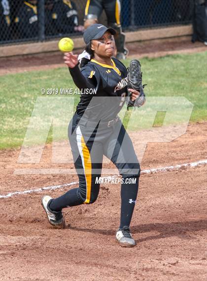 Thumbnail 2 in Hendersonville vs Rhea County (Soddy Daisy Play Day) photogallery.