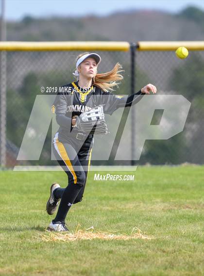 Thumbnail 3 in Hendersonville vs Rhea County (Soddy Daisy Play Day) photogallery.