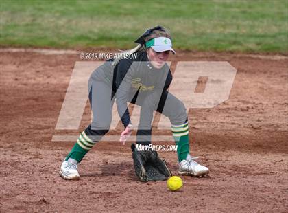 Thumbnail 2 in Hendersonville vs Rhea County (Soddy Daisy Play Day) photogallery.