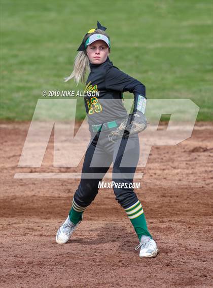 Thumbnail 2 in Hendersonville vs Rhea County (Soddy Daisy Play Day) photogallery.