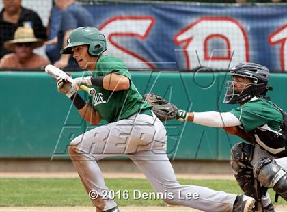 Thumbnail 3 in Castro Valley vs. De La Salle (CIF NCS D1 Final) photogallery.