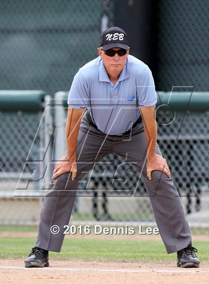Thumbnail 2 in Castro Valley vs. De La Salle (CIF NCS D1 Final) photogallery.