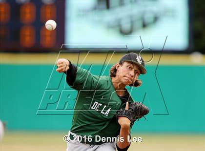 Thumbnail 2 in Castro Valley vs. De La Salle (CIF NCS D1 Final) photogallery.