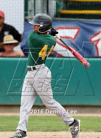 Thumbnail 1 in Castro Valley vs. De La Salle (CIF NCS D1 Final) photogallery.