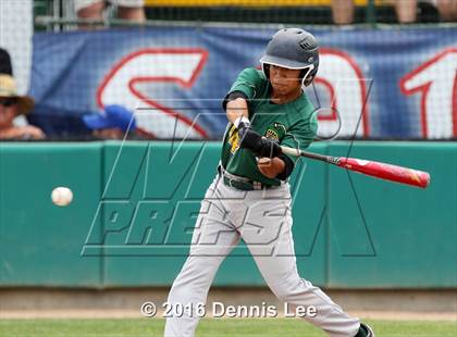 Thumbnail 3 in Castro Valley vs. De La Salle (CIF NCS D1 Final) photogallery.