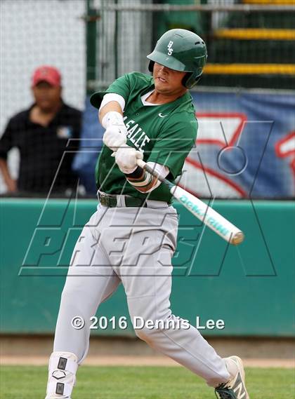 Thumbnail 1 in Castro Valley vs. De La Salle (CIF NCS D1 Final) photogallery.