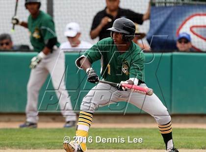 Thumbnail 1 in Castro Valley vs. De La Salle (CIF NCS D1 Final) photogallery.