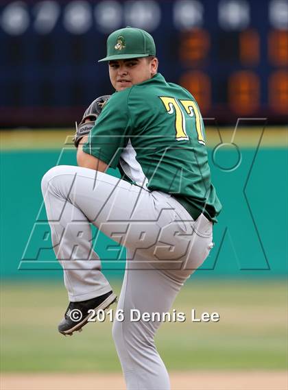 Thumbnail 1 in Castro Valley vs. De La Salle (CIF NCS D1 Final) photogallery.