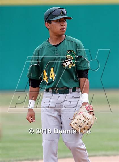 Thumbnail 1 in Castro Valley vs. De La Salle (CIF NCS D1 Final) photogallery.