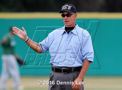 Thumbnail 2 in Castro Valley vs. De La Salle (CIF NCS D1 Final) photogallery.