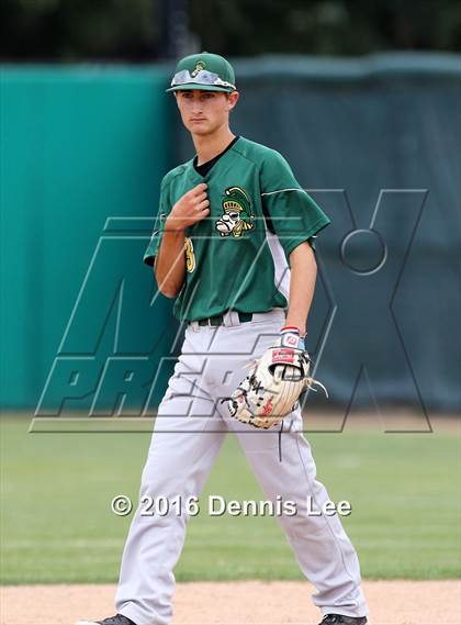 Thumbnail 1 in Castro Valley vs. De La Salle (CIF NCS D1 Final) photogallery.