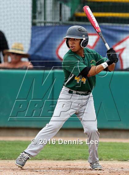 Thumbnail 1 in Castro Valley vs. De La Salle (CIF NCS D1 Final) photogallery.