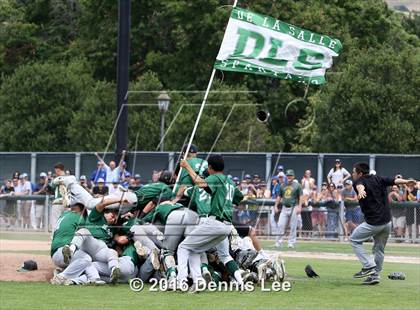 Thumbnail 3 in Castro Valley vs. De La Salle (CIF NCS D1 Final) photogallery.