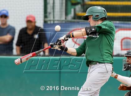 Thumbnail 3 in Castro Valley vs. De La Salle (CIF NCS D1 Final) photogallery.