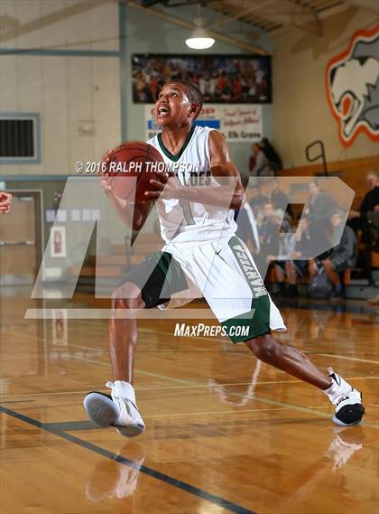 Thumbnail 3 in Liberty Ranch vs. Manteca (Running with The Pack) photogallery.