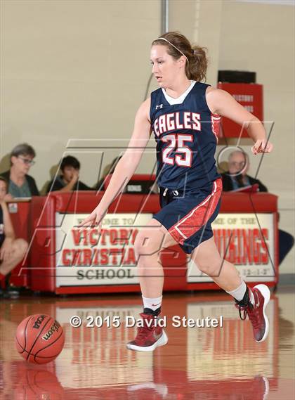 Thumbnail 3 in Turlock Christian vs. Mira Loma (Viking Classic) photogallery.