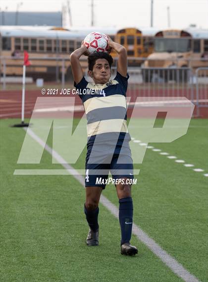 Thumbnail 3 in Lee [Robert E.] vs Alexander (UIL 6A Region 4 Semifinal) photogallery.