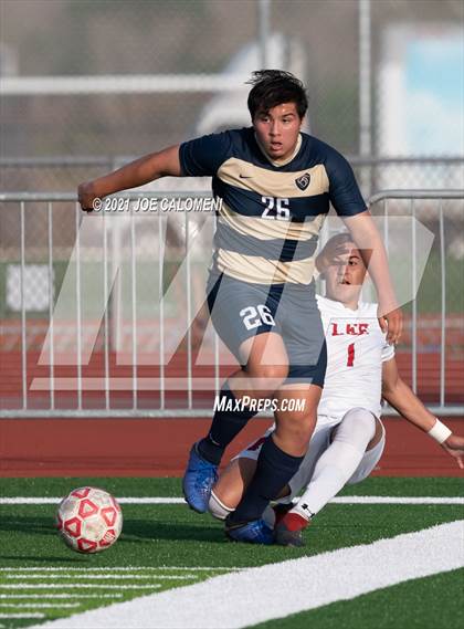 Thumbnail 1 in Lee [Robert E.] vs Alexander (UIL 6A Region 4 Semifinal) photogallery.