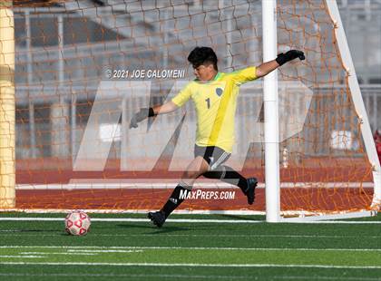 Thumbnail 2 in Lee [Robert E.] vs Alexander (UIL 6A Region 4 Semifinal) photogallery.