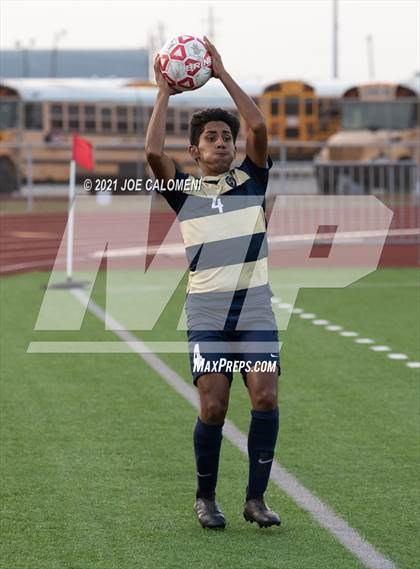 Thumbnail 1 in Lee [Robert E.] vs Alexander (UIL 6A Region 4 Semifinal) photogallery.