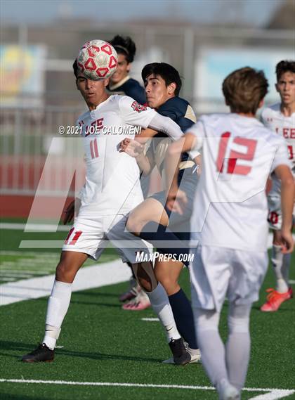 Thumbnail 1 in Lee [Robert E.] vs Alexander (UIL 6A Region 4 Semifinal) photogallery.