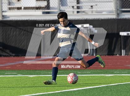 Thumbnail 2 in Lee [Robert E.] vs Alexander (UIL 6A Region 4 Semifinal) photogallery.