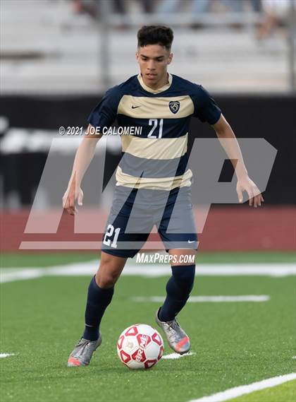 Thumbnail 2 in Lee [Robert E.] vs Alexander (UIL 6A Region 4 Semifinal) photogallery.