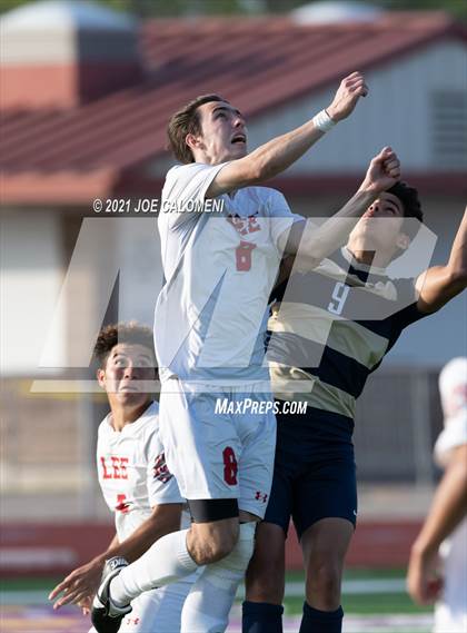 Thumbnail 1 in Lee [Robert E.] vs Alexander (UIL 6A Region 4 Semifinal) photogallery.