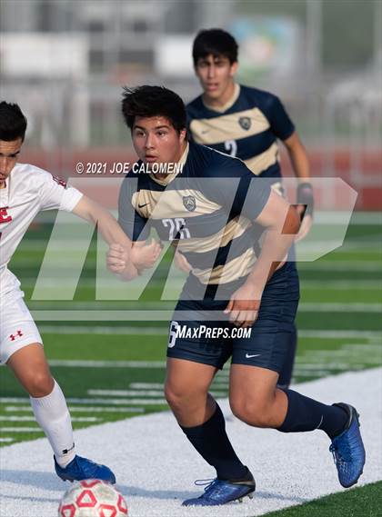 Thumbnail 2 in Lee [Robert E.] vs Alexander (UIL 6A Region 4 Semifinal) photogallery.