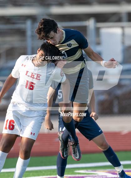Thumbnail 2 in Lee [Robert E.] vs Alexander (UIL 6A Region 4 Semifinal) photogallery.