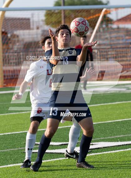 Thumbnail 1 in Lee [Robert E.] vs Alexander (UIL 6A Region 4 Semifinal) photogallery.