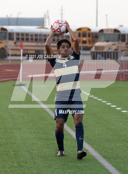 Thumbnail 2 in Lee [Robert E.] vs Alexander (UIL 6A Region 4 Semifinal) photogallery.