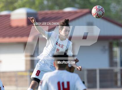 Thumbnail 3 in Lee [Robert E.] vs Alexander (UIL 6A Region 4 Semifinal) photogallery.